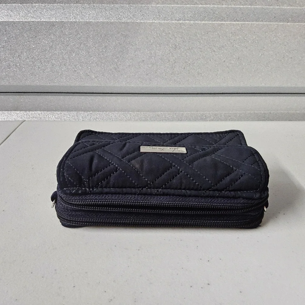 Vera Bradley Wallet Clutch Quilted‎ Zip Around Card Holder Navy Blue - Picture 6 of 12
